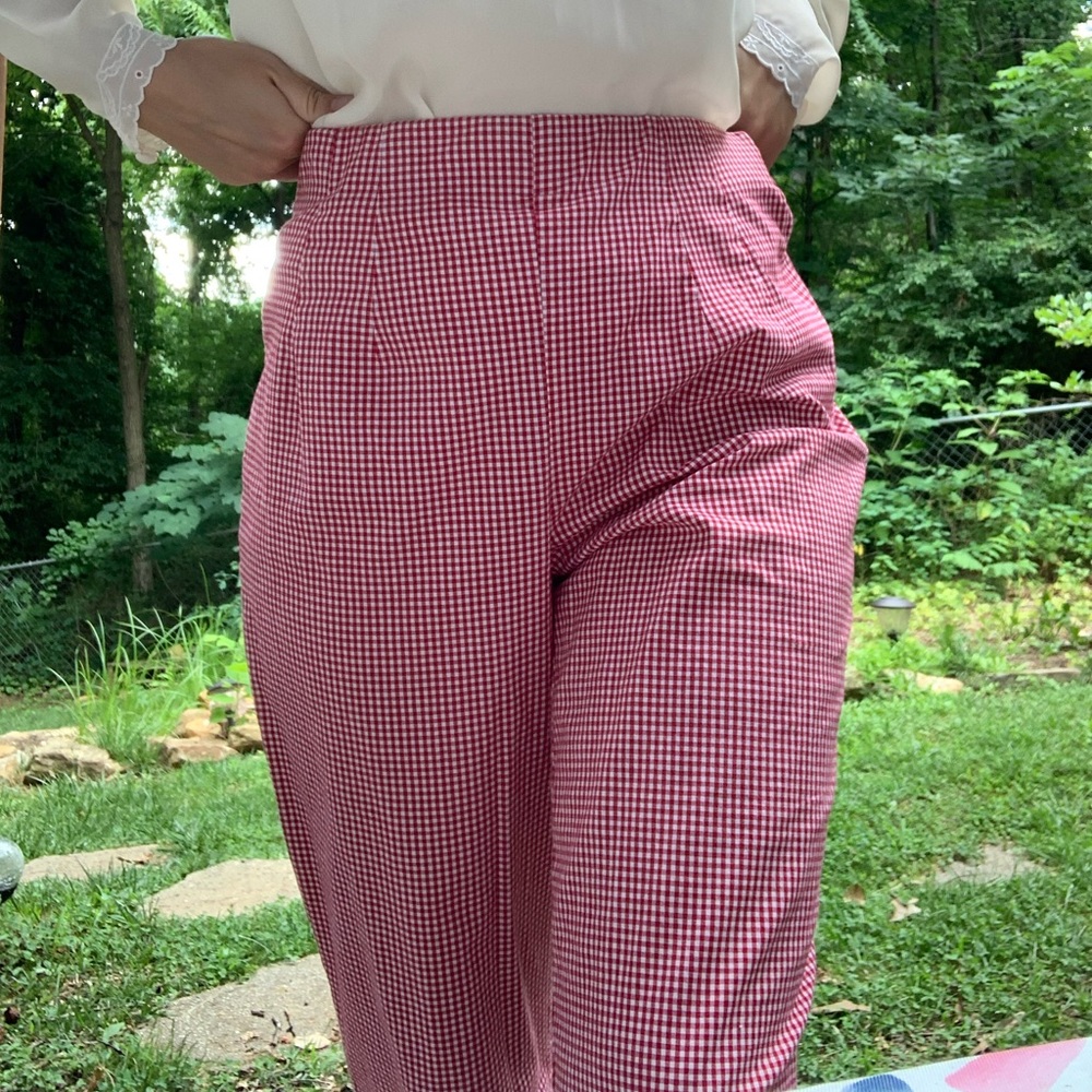 hi waisted gingham capris